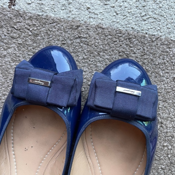 Salvatore Ferragamo Varina Royal Blue Patent Ballet Flats 10 - Picture 4 of 10
